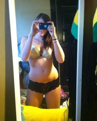 Ikram, 29 ans, beurette à Lyon