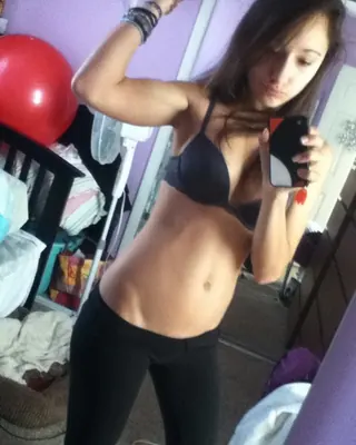 Kawtar, 22 ans, beurette à Grenoble