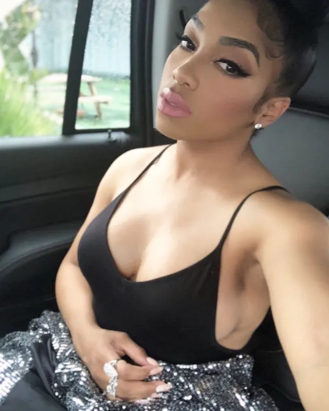 Yousra, 26 ans, beurette à Aizenay